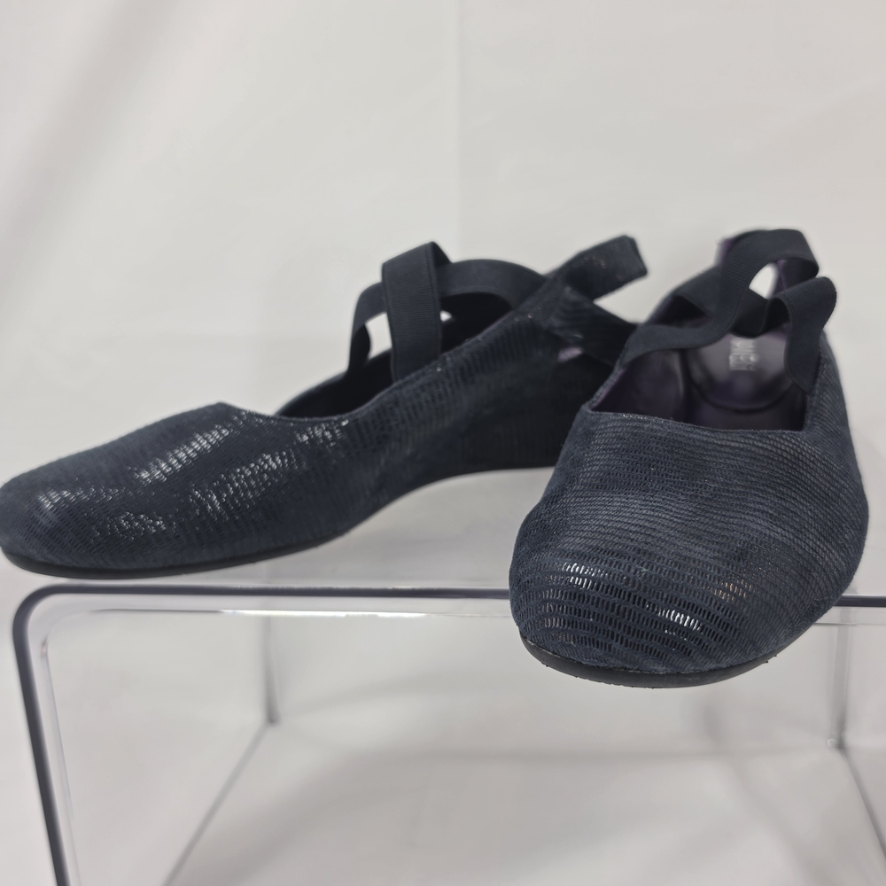 Vaneli Mary Jane Flats Women's 8.5 M Navy Blue Textured Elastic Strap Comfort - Picture 5 of 7